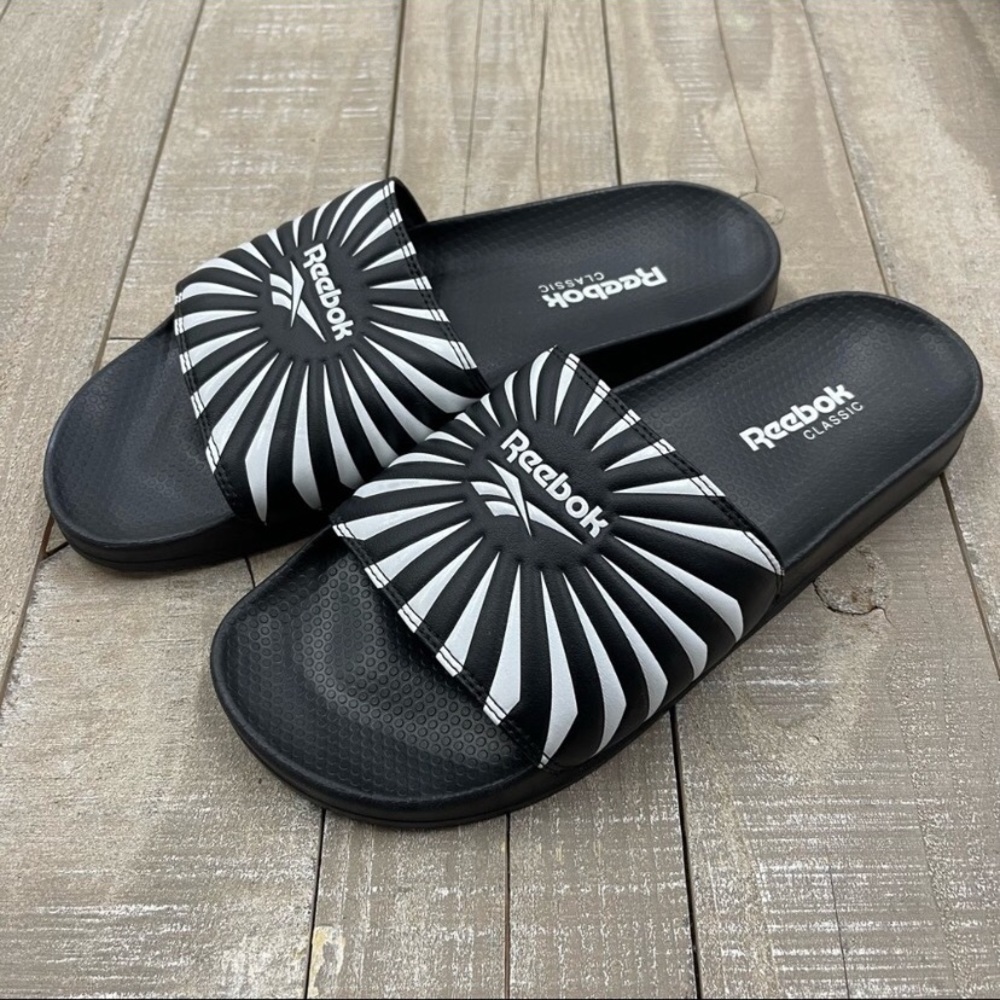 New_ Reebok Classic Slides - Black - Size 9